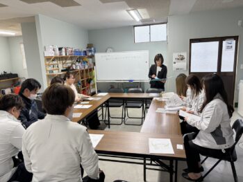 「マナーとは何だと思いますか？」